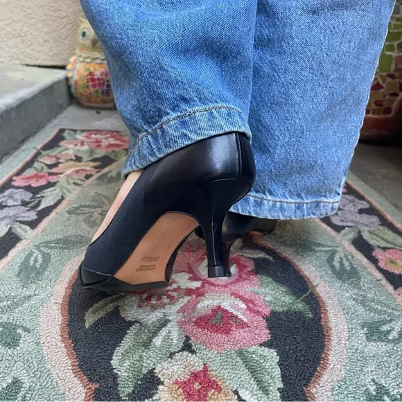 Vintage black/silver Gucci leather/canvas shoes